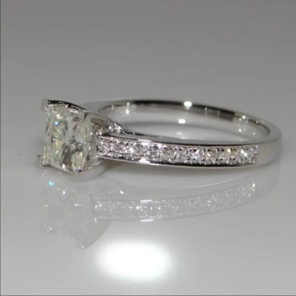925 Sterling Silver Princess Square Simulator Diamond Ring Wedding Engagement - Picture 3 of 5